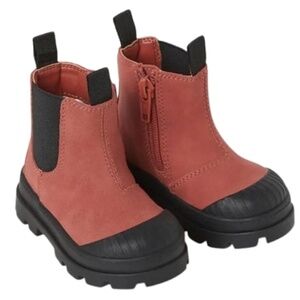 NWOT H&M Baby Chelsea Boots Size 2.5-3.5